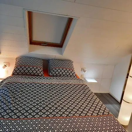 Neuf Cote Campagne Agreable A Vivre. 아파트 *